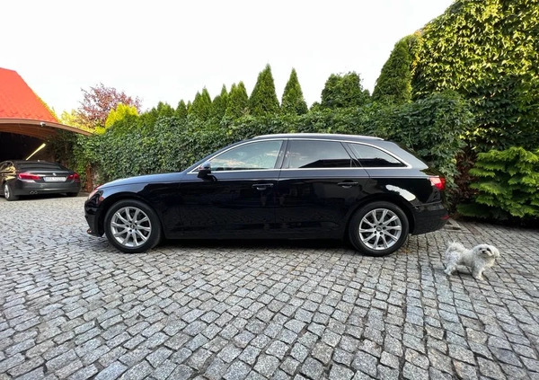 Audi A4 cena 59900 przebieg: 201000, rok produkcji 2016 z Łobez małe 352
